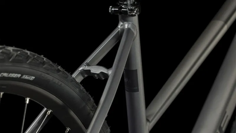 Cube Nature Trekking Bike in Graphite/Black-7